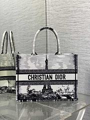 Kitlife Medium Dior Book Tote White and Black Paris Embroidery bag - 36 x 27.5 x 16.5 cm - 1