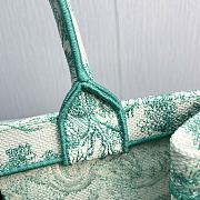 kitlife Green Medium Dioriviera Dior Book Tote Aquamarina Toile de Jouy Embroidery - 36 x 27.5 x 16.5 cm - 3