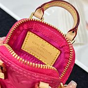 Louis Vuitton Key Holder Micro Alma Verni pink 6.5x9z4.5 cm - 3