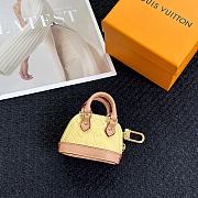 Louis Vuitton Key Holder Micro Alma Verni Yellow 6.5x9z4.5 cm - 1