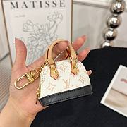 Louis Vuitton Key Holder Micro Alma Verni white 6.5x9z4.5 cm - 5