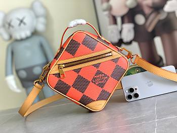 kitlife Louis Vuitton Chess Messenger Orange bag - 24x24x8CM