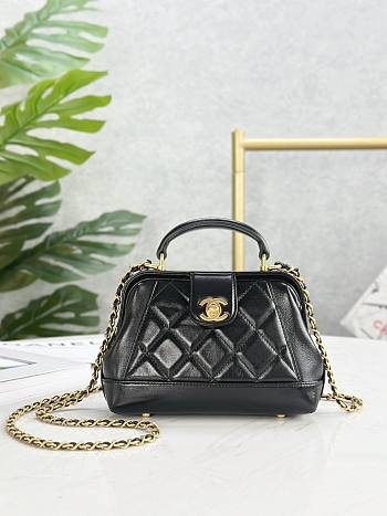 kitlife Chanel top handle black bag -12x18x7 cm