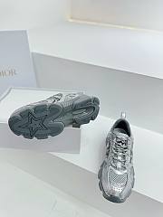 kitlife Dior Chrono Sneaker Gray Mesh with Silver-Tone Laminated Leather-Effect Panels - 2