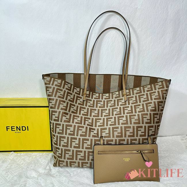 Kitlife Fendi Large Roll Reversible shopper in Pequin striped and light brown FF fabric bag 35x22×19.5 cm - 1