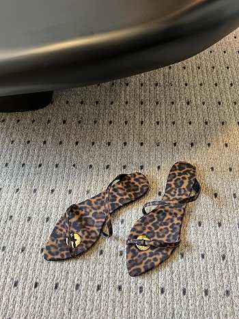 kitlife YSL slides Tanger 