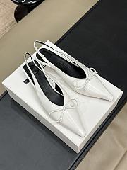 JACQUEMUS Shoes Women Sling-Back Pumps white - 4