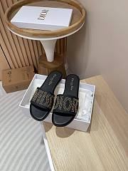 kitlife Dway Dior Slide Black Calfskin and Gold-Finish Studs - 5