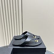 kitlife Saint Laurent leather thong slides black  - 1
