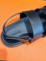 kitlife Hermes Men's Genius Sandals In Black Calfskin  - 2