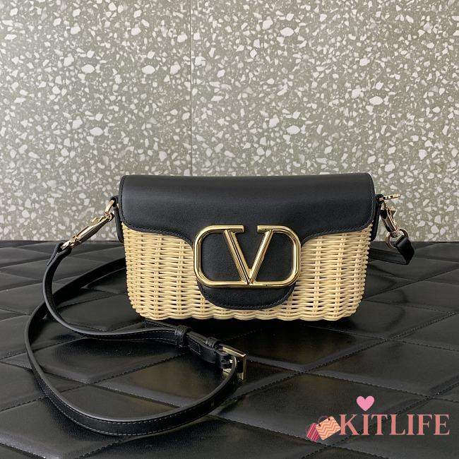 Kitlife Valentino Garavani Leather and raffia crossbody bag black - 22x9x17cm - 1