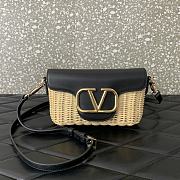 Kitlife Valentino Garavani Leather and raffia crossbody bag black - 22x9x17cm - 1