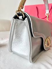 kitlife Valentino Garavani Mini Leather VLogo 1960 Cross-Body Bag silver - 26 x 13 x 9 cm - 4