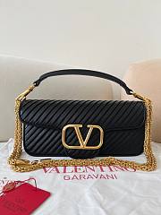 kitlife Valentino Garavani Locò Shoulder Bag In Pleated Nappa black - 28x12x9 cm - 1