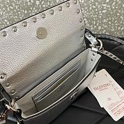 Valentino Garavani Rockstud Small Crossbody Bag silver - 19x12x3cm - 4