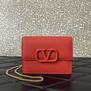 kitlife Valentino Garavani VLogo Signature grainy calfskin wallet with chain red - 17.5x8x13cm - 1