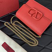 kitlife Valentino Garavani VLogo Signature grainy calfskin wallet with chain red - 17.5x8x13cm - 4