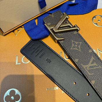 Kitlife Louis Vuitton Stitch 40mm Reversible Belt 100 x 4 cm