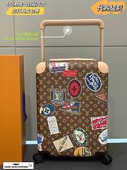 kitlife Louis Vuitton Flight Mode Vali Horizon 55 Suitcase 38 x 55 x 21 cm - 1