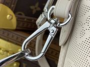 kitlife Louis vuitton Blossom PM Quartz White bag - 20 x 20 x 12.5 cm - 6