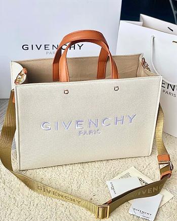 Kitlife GIVENCHY Beige & Brown Small 'G' Tote - 37x13x26 cm