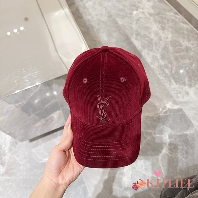 kitlife saint Laurent hat red - 1