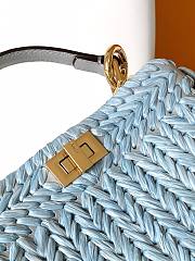 kitlife fendi Peekaboo ISeeU Small Light blue leather and interlaced fibre bag - 20x11x15.5cm - 3