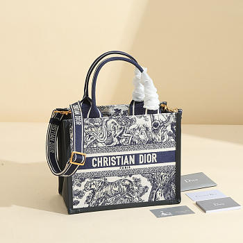 kitlife Small Dior Book Tote Latte Multicolor Dior Zodiac Embroidery and Blue Calfskin bag - 26.5 x 22 x 14 cm