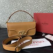 kitlife Valentino Garavani Mini Leather VLogo 1960 Cross-Body Bag Brown - 26 x 13 x 9 cm - 1