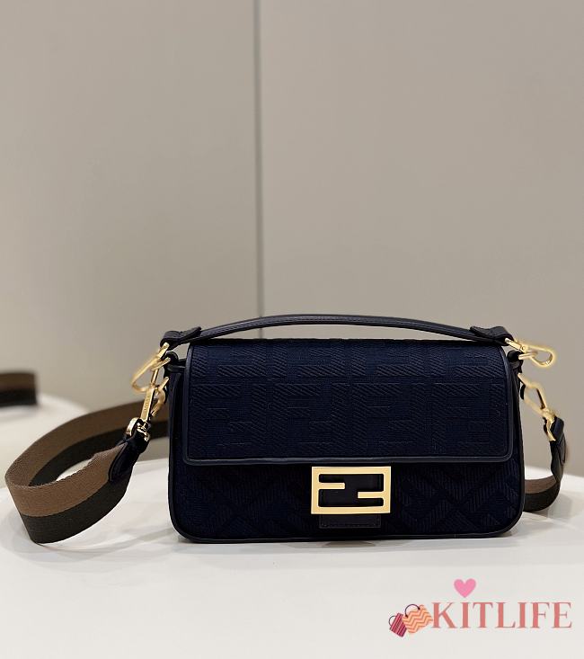 Kitlife Fendi Baguette canvas blue bag - 27x14x6cm - 1