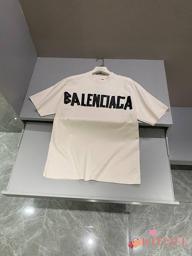   Balenciaga Unisex Men Tape Type Medium-fit T-shirt white - 1