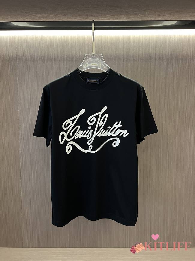 Louis Vuitton Men T-shirt black - 1