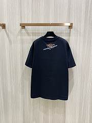 Louis Vuitton Graphic Embellished Cotton Men T-Shirt   - 5