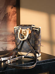Kitlife Louis Vuitton Montsouris Backpack 24 x 25 x 12 cm - 6