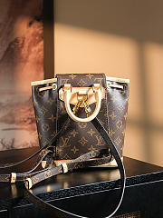 Kitlife Louis Vuitton Montsouris Backpack 24 x 25 x 12 cm - 2