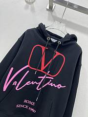 kitlife valentino hoodie black - 2