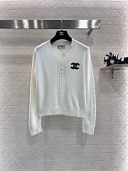 Kitlife Chanel sweater white logo - 1