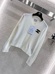 Kitlife Chanel sweater white logo - 4