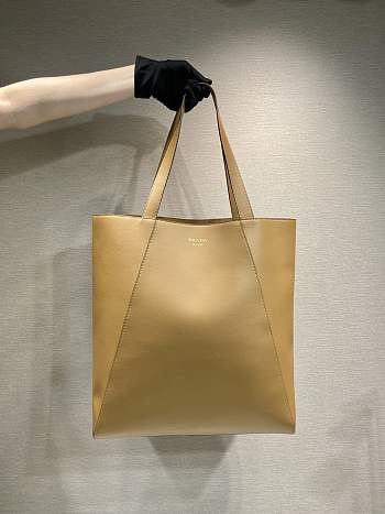 kitlife Prada tote bag brown