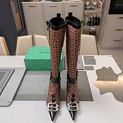 Kiltife Balenciaga Women's Essex 110mm Boot in Beige/black - 1