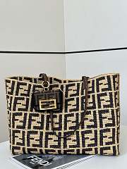 kitlife Fendi large Roll Brown FF raffia crochet shopper with pouch bag - 35x19x31cm - 1