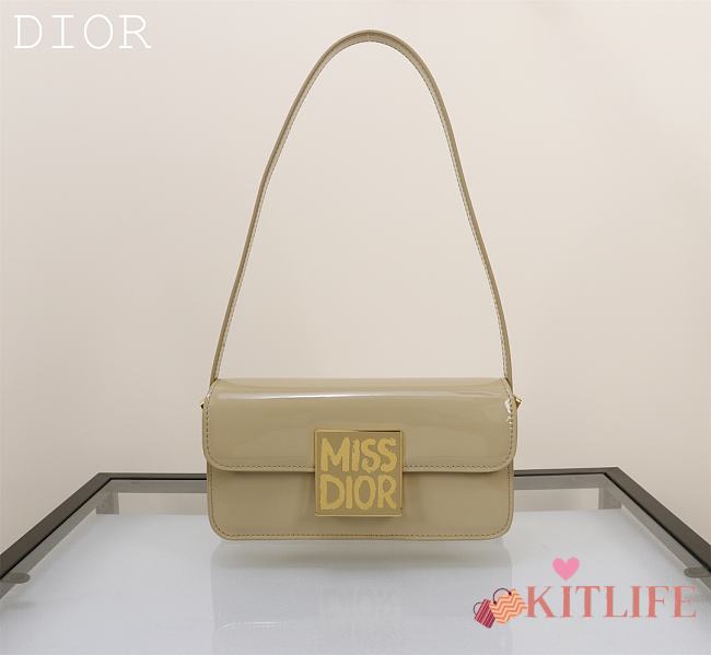Kitlife Miss Dior Flap Bag Patent Calfskin - 22 x 11 x 6cm - 1