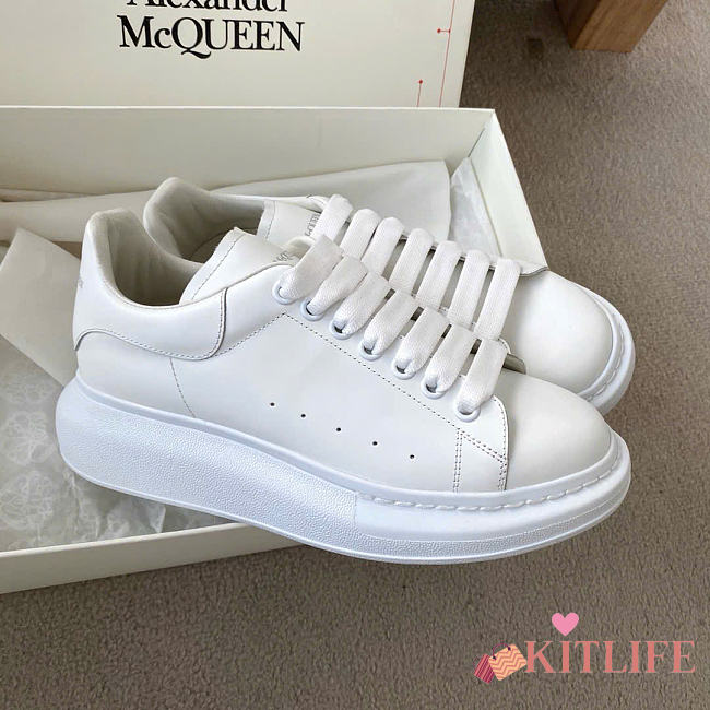 Alexander McQueen Oversized Low-Top Sneakers white - 1