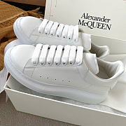 Alexander McQueen Oversized Low-Top Sneakers white - 5