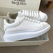 Alexander McQueen Oversized Low-Top Sneakers white - 4