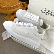 Alexander McQueen Oversized Low-Top Sneakers white - 2