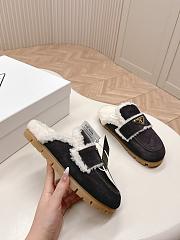 kitlife Prada Suede and shearling slippers black - 5