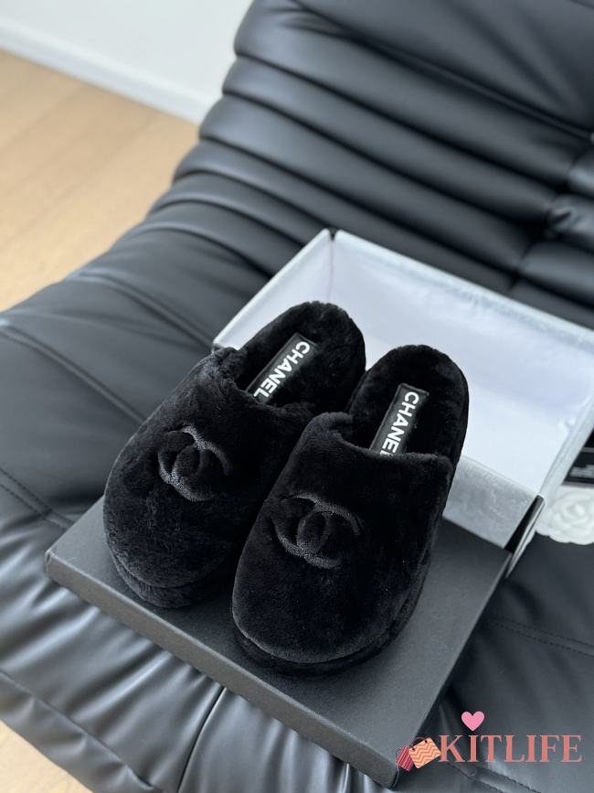 kitlife Chanel slippers 04 - 1