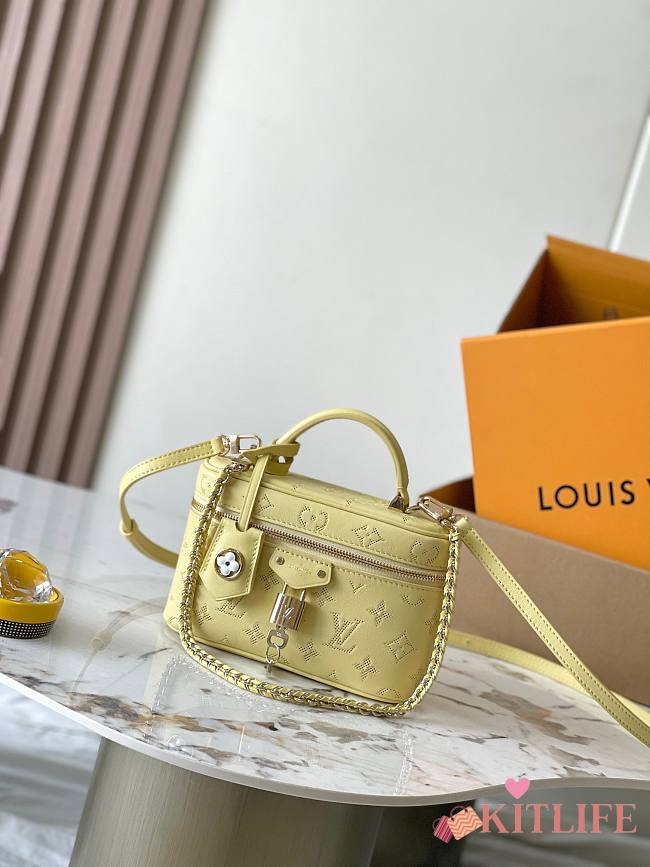 Kitlife louis vuitton Vanity Pouch yellow bag - 11.5 x 6.5 x 19 cm  - 1
