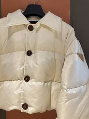 kitlife Louis Vuitton 1AFUII Cropped Monogram Puffer Jacket white - 3